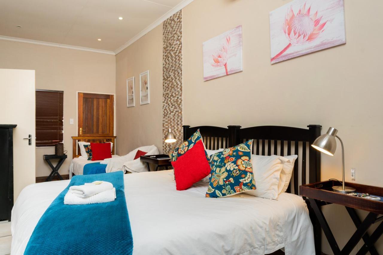 Riverbank Lodge Upington Esterno foto