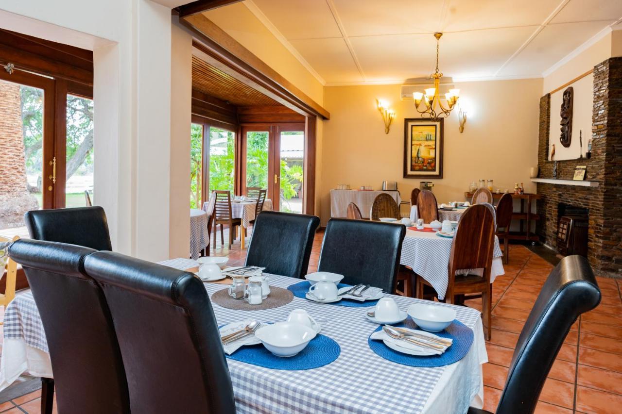 Riverbank Lodge Upington Esterno foto