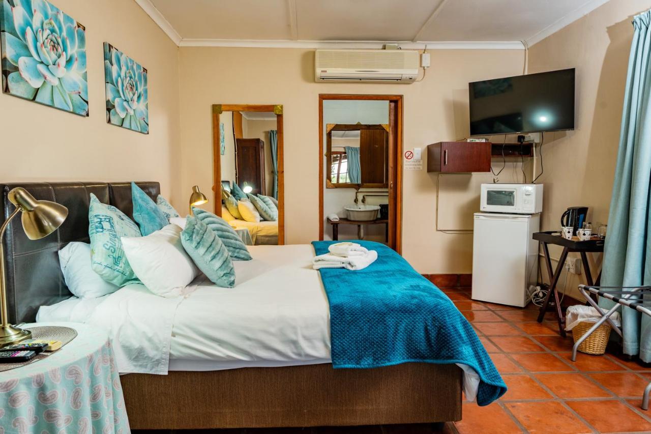 Riverbank Lodge Upington Esterno foto