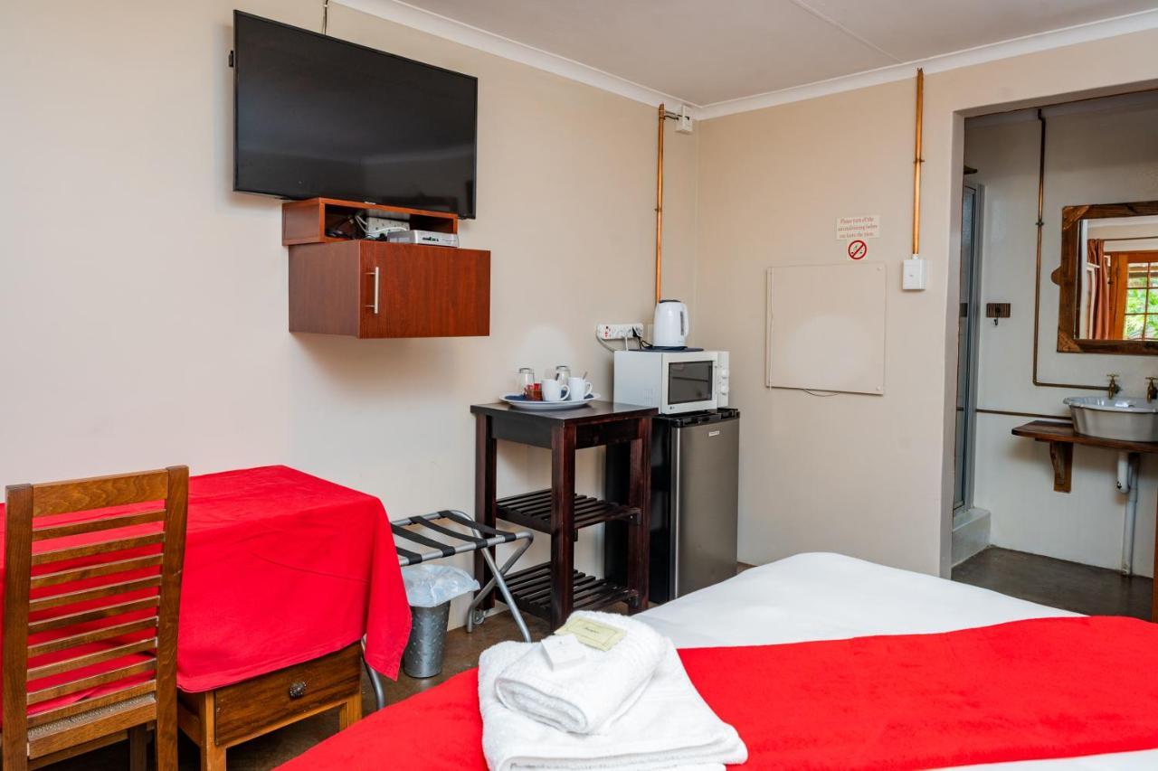 Riverbank Lodge Upington Esterno foto