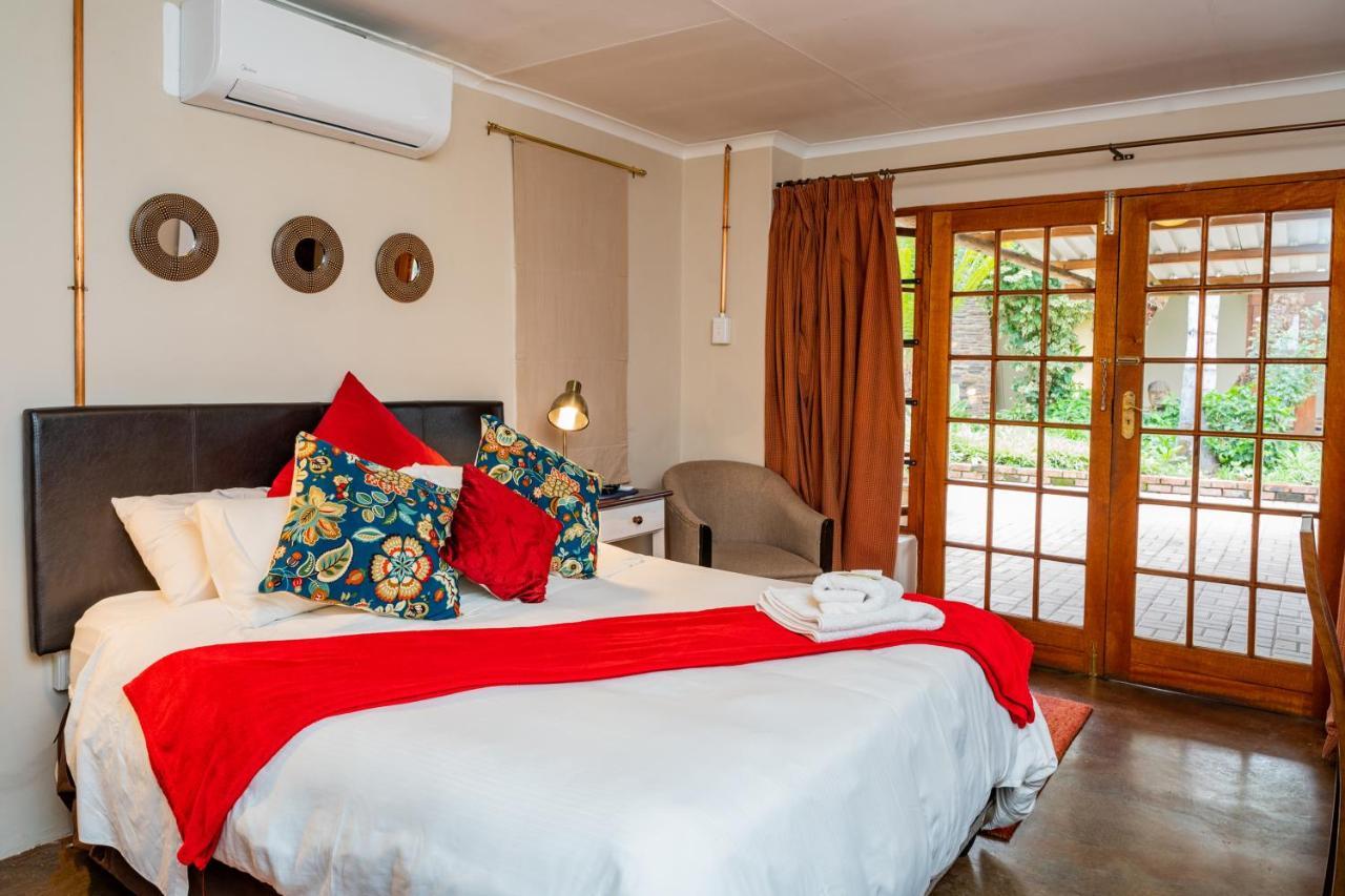 Riverbank Lodge Upington Esterno foto
