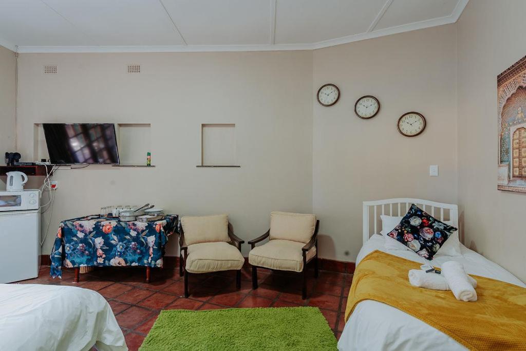 Riverbank Lodge Upington Esterno foto
